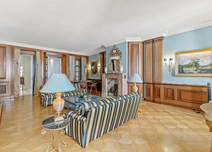 Feel History & Enjoy Luxury * Vienne