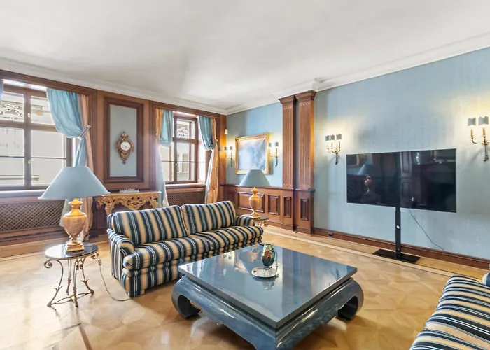 Feel History & Enjoy Luxury Appartement