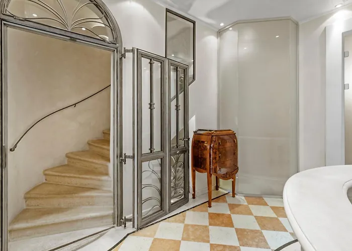 Feel History & Enjoy Luxury * Vienne