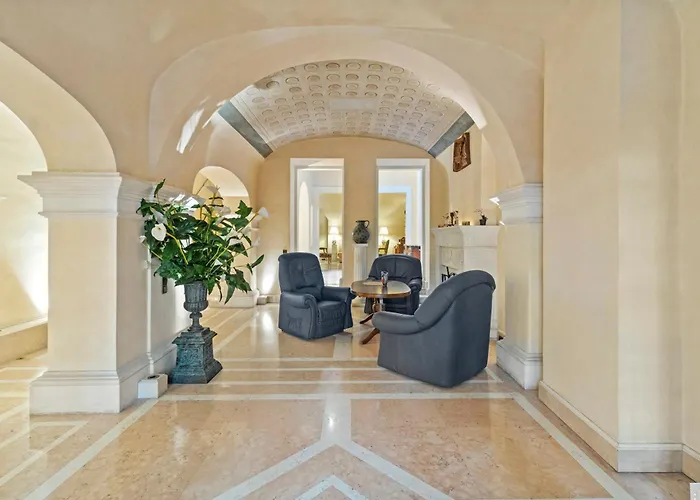 Feel History & Enjoy Luxury