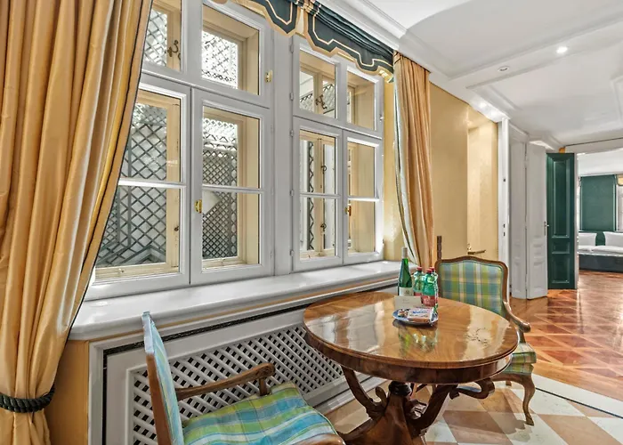 Feel History & Enjoy Luxury Vienne