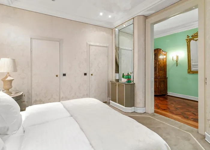Feel History & Enjoy Luxury * Vienne
